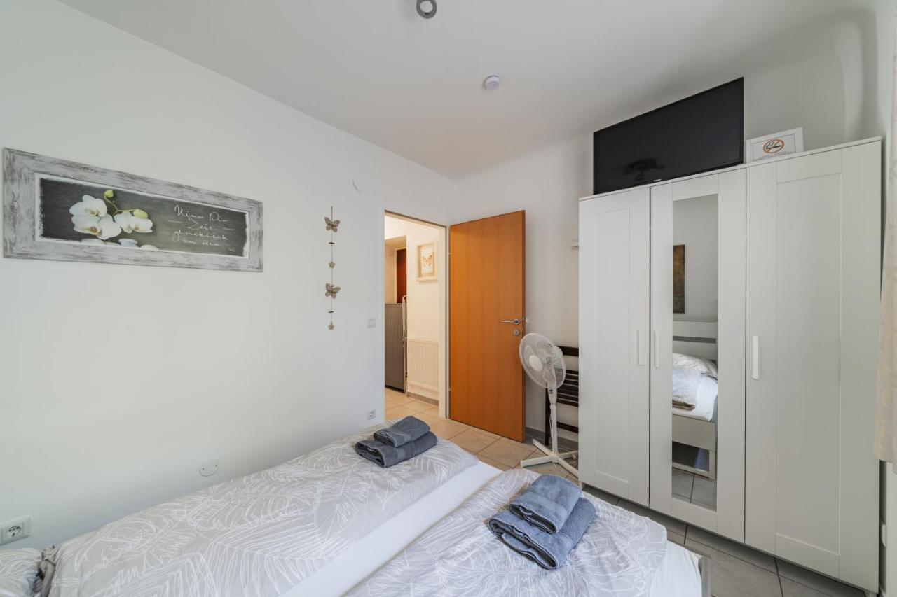 Modernes Appartement Nahe U-Bahn Und Schoenbrunn Вена Экстерьер фото